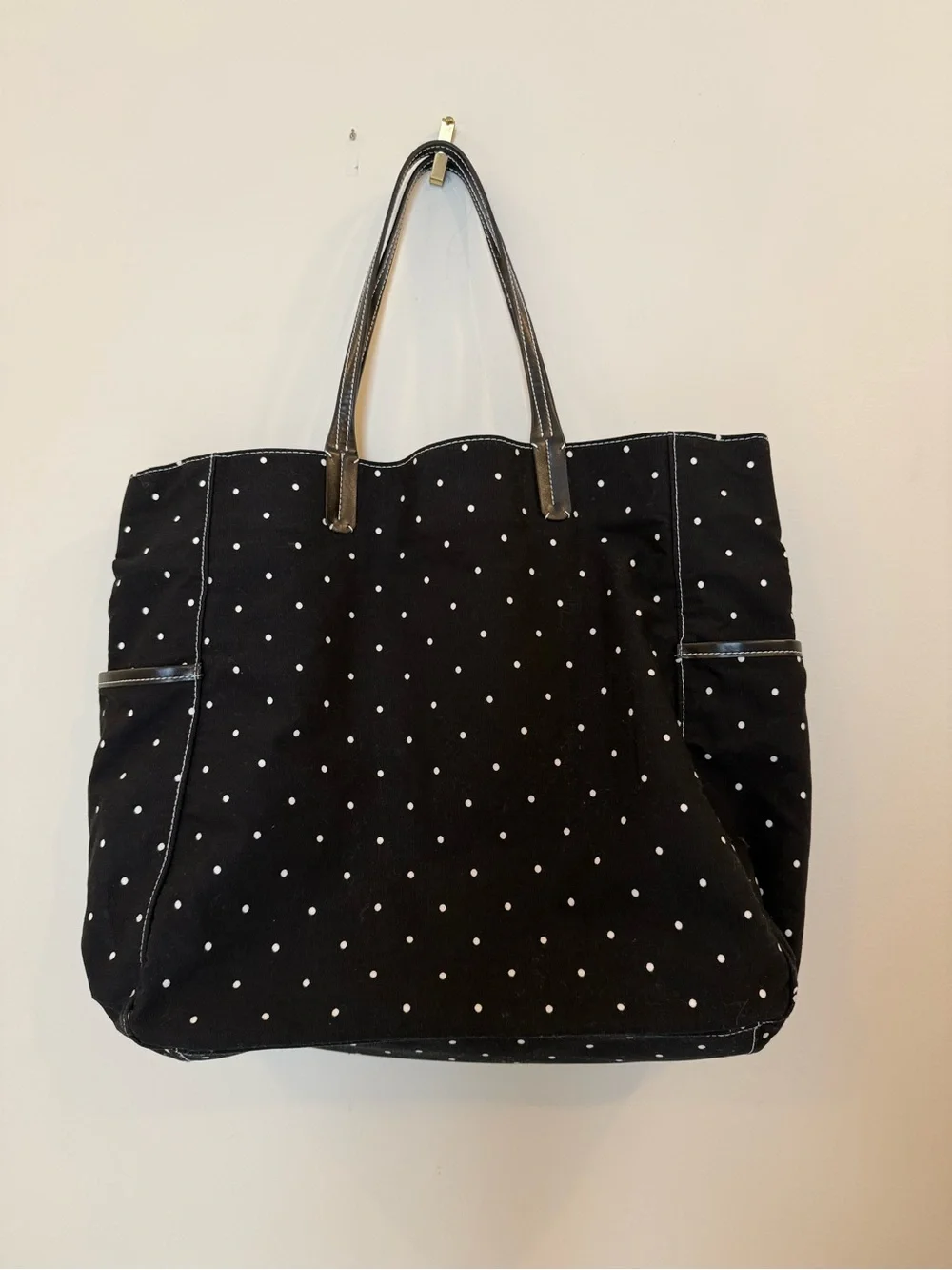 N/A versatile black